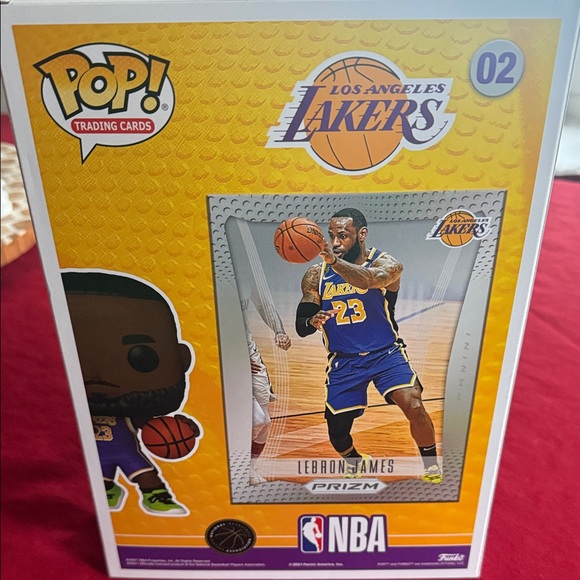 Funko Pop! NBA Lakers LeBron James - Picture 4 of 6